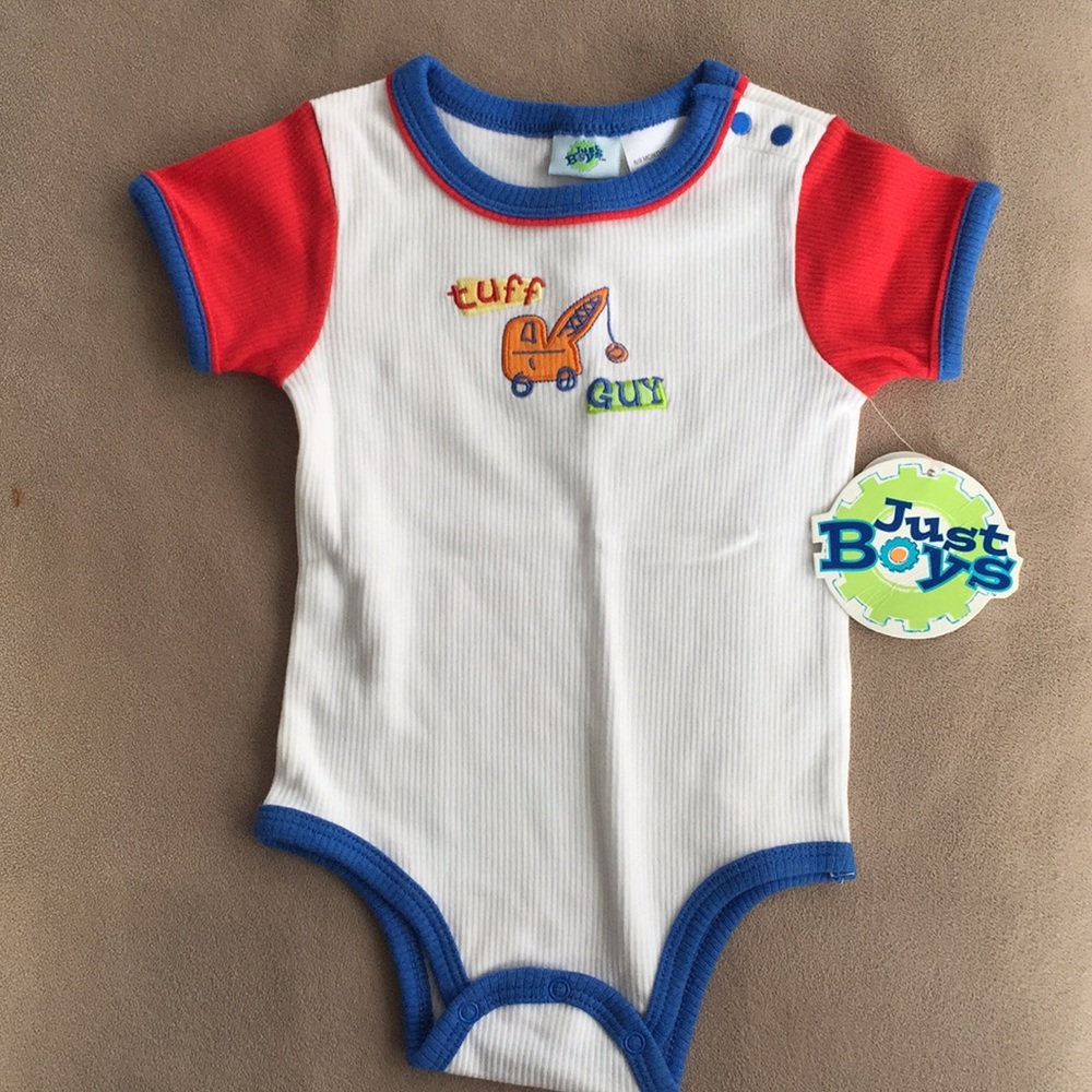 NWT baby onesie size 6-9 months 16-19lbs
